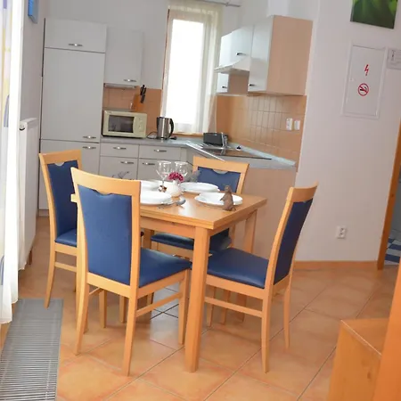 Lipno Riviera - Mysi V Bote Apartment Lipno nad Vltavou Room photo